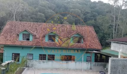 EXCELENTE CHÁCARA COM PISCINA EM SANTA ISABEL- SP  CH00322