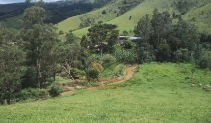 EXCELENTE! CHÁCARA COM 22.800M² EM MONTEIRO LOBATO - SP CH00356
