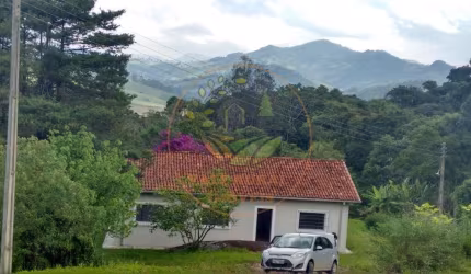 EXCELENTE! MARAVILHOSA CHÁCARA COM 25.200M² EM CAMANDUCAIA - MG  CH00357