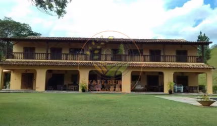FAZENDA ESPETACULAR DE ALTO PADRÃO A VENDA NA REGIÃO DE BOTUCATU- SP  FA00278