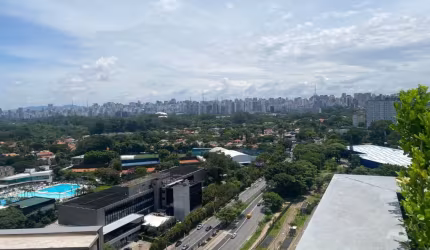 apartamento com vista indescritivel de pé direito duplo e mezanino