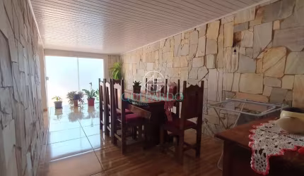 Sobrado Residencial ou Comercial à venda, zoneamento ZC4, com 4 dormitorios sendo 1 suite no Conjun