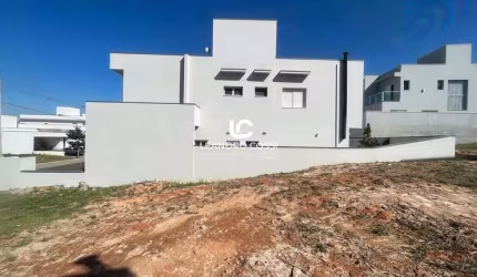 Terreno à Venda no Condomínio Central Parque - Salto/SP