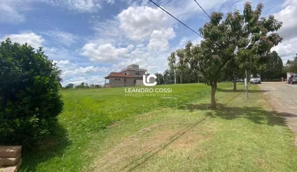 Terreno à Venda no Condomínio Haras Paineiras - Salto/SP