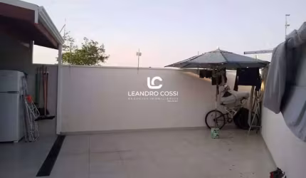 Casa à Venda no Condomínio Jardim Guarujá em Salto/SP.