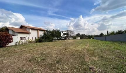 Terreno à Venda no Condomínio Campos de Santo Antônio I em Itu/SP