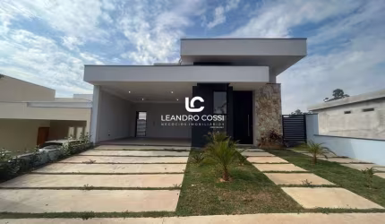 Casa à Venda no Condomínio Central Parque - Salto/SP