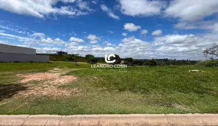 Terreno à Venda no Condomínio Campos de Santo Antônio II, Itu/SP