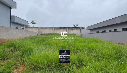 Terreno à Venda no Condomínio Portal dos Bandeirantes, Salto/SP
