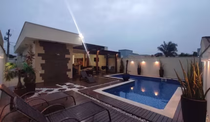 Casa à Venda no Condomínio Lagos D'Icaraí, Salto/SP