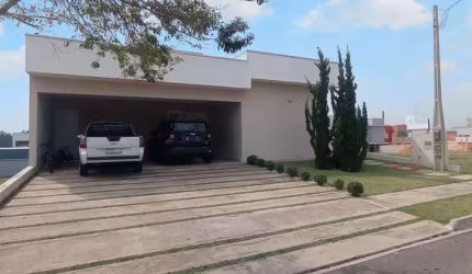 Casa  à venda no Residencial Central Parque - Salto/SP.