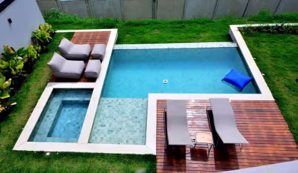 Casa à Venda no Condomínio Villa Dos Pinheiros - Indaiatuba/SP.