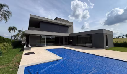 Casa à Venda no Condomínio Fazenda Alvorada - Porto Feliz/SP