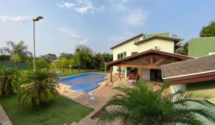 Casa a venda no Condomínio Zuleika Jabour - Salto/SP.