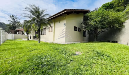 Casa com 4 quartos à venda na Jose Manuel Serpa, 350, Centro, Porto Belo por R$ 1.500.000