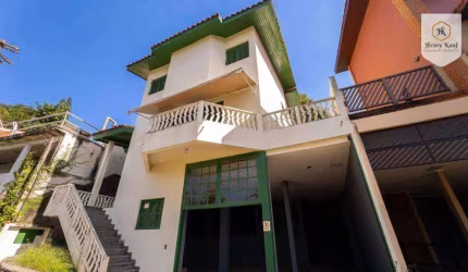 Casa com 3 dormitórios à venda, 171 m² por R$ 960.000,00 - Granja Viana - Cotia/SP
