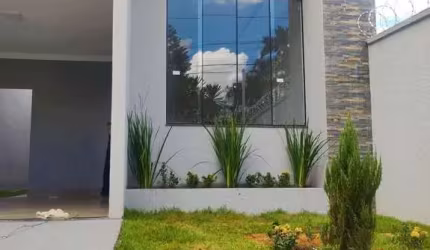 Casa com 3 quartos à venda na Central, 1, Cardoso Continuação, Aparecida de Goiânia por R$ 450.000