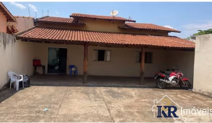 Casa com 3 quartos à venda na Alameda dos Buritis, 1, Aeroviário, Goiânia por R$ 1.500.000