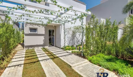 Casa em condomínio fechado com 2 quartos à venda na Rua Cannes, 6, Jardins Cannes, Aparecida de Goiânia por R$ 180.000