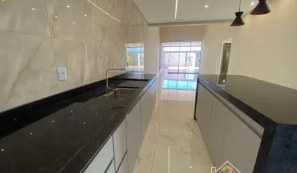 Casa com 3 quartos à venda na Cosme Velho, 2, Jardim Buriti Sereno, Aparecida de Goiânia por R$ 580.000