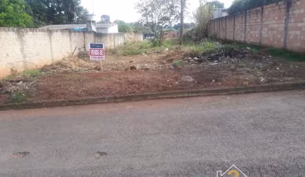 Terreno à venda na Tropical, 86, Jardim Tropical, Aparecida de Goiânia por R$ 160.000