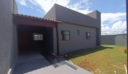 Casa com 3 quartos à venda na Rua RR-15, 2, Residencial Ravena, Senador Canedo por R$ 280.000