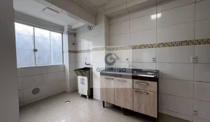 Apartamento com 2 dormitórios à venda, 51 m² por R$ 450.000,00 - São João - Itajaí/SC