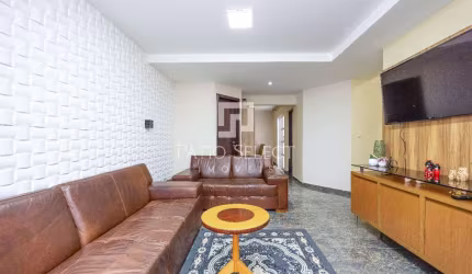 Sobrado em Condominio Fechado - Boqueirão com 2 vagas de garagem e 4 dormitórios