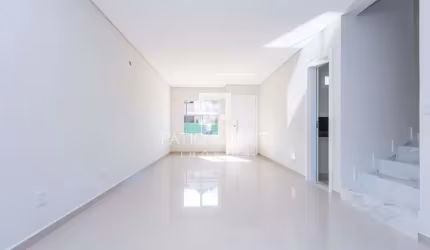 Sobrado com 3 quartos, em condomínio à venda no Campo Comprido - Curitiba/PR