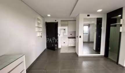 Studio próximo a PUC, sacada com churrasqueira e uma vaga de garagem - Rebouças, Curitba, PR