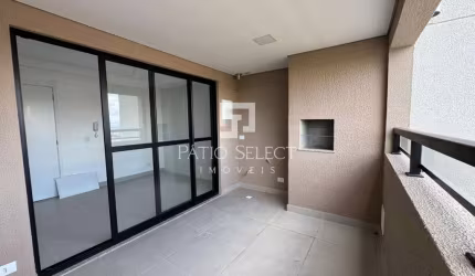 Apartamento com 2 Dormitórios, 1 Suíte, Sacada com Churrasqueira, 1 Vaga de Garagem.