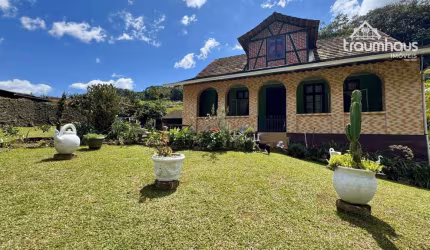 Sítio com 9 dormitórios à venda, 30000 m² por R$ 1.700.000,00 - Vila Itoupava - Blumenau/SC