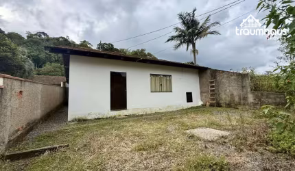 Casa para alugar, 60,00m² por R$ 850/mês - Vila Itoupava - Blumenau/SC