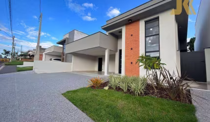 Casa com 3 dormitórios à venda, 154 m² por R$ 990.000,00 - Vila Guedes - Jaguariúna/SP
