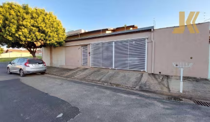 Casa com 3 dormitórios à venda, 190 m² por R$ 680.000,00 - Jardim Europa - Jaguariúna/SP
