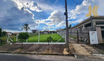 Terreno acima de 1000m2 com edícula