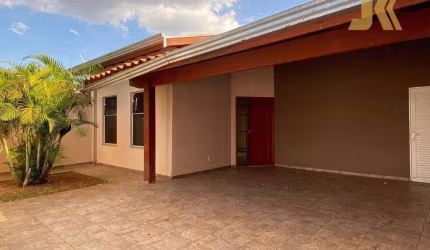 Casa com 3 dormitórios para alugar, 167 m² por R$ 3.608,56/mês - Jardim Europa - Jaguariúna/SP