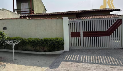 Casa com 2 dormitórios à venda, 131 m² por R$ 590.000,00 - Dom Bosco - Jaguariúna/SP