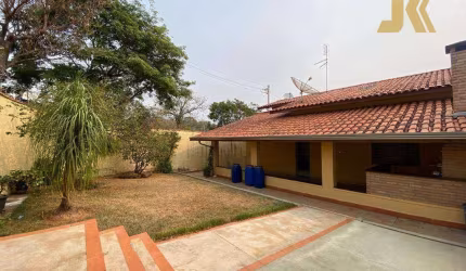 Casa com 4 dormitórios à venda, 235 m² por R$ 645.000,00 - Nova Jaguariúna - Jaguariúna/SP