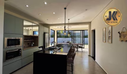 Casa com 3 dormitórios para alugar, 240 m² por R$ 13.514,00/mês - Tamboré - Jaguariúna/SP