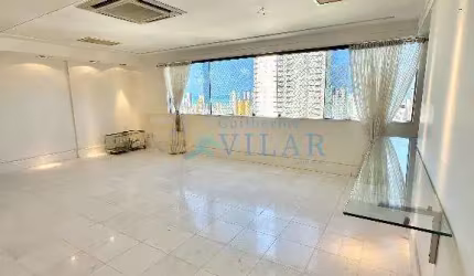 Apartamento à Venda em Miramar