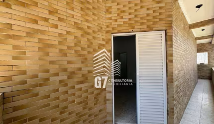 SOBRADO NA CIDADE DE PRAIA GRANDE - CANTO DO FORTE