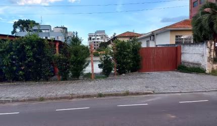 Terreno 600m²  Bacacheri