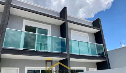 Imperdível! Casa à venda em Curitiba-PR, no bairro Ganchinho: 2 quartos, 1 sala, 2 banheiros, 1 vaga de garagem, 83,20 m².