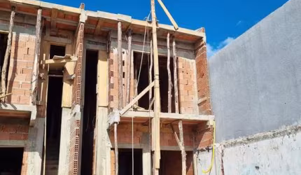 Imperdível oportunidade: Casa à venda em Curitiba - PR, Campo de Santana! 3 quartos, 1 sala, 2 banheiros, 1 vaga, 82m².