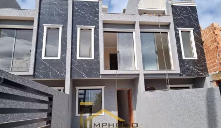 Oportunidade imperdível: Casa à venda em Curitiba-PR, bairro Umbará! 2 quartos, 1 suíte, 1 sala, 2 banheiros, 80m².
