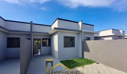 Imperdível oportunidade: Casa à venda em Curitiba-PR, Campo de Santana! 2 quartos, sala, banheiro, 1 vaga, 42m².