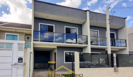 Casa à venda em Curitiba-PR, Cidade Industrial: 3 quartos, 1 sala, 2 banheiros, 1 vaga de garagem, 106m² de área.