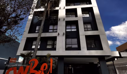 Studio muito bem ensolarado, no edifício CWBe!