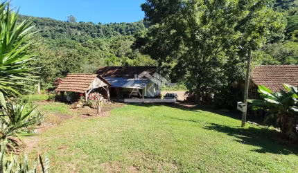 Sítio com infraestrutura completa a venda em Picada Café, na Serra Gaúcha